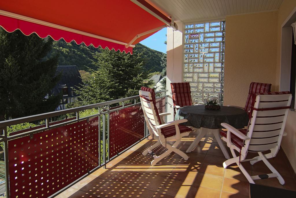 Ferienwohnung Burgblick Bullay Esterno foto